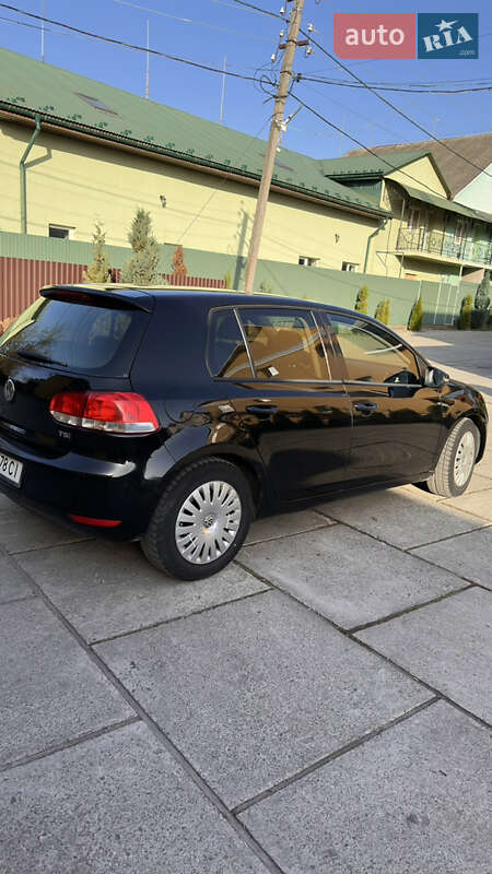 Хетчбек Volkswagen Golf 2009 в Терновому