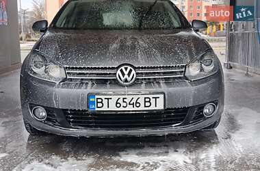 Универсал Volkswagen Golf 2010 в 