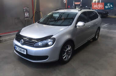 Универсал Volkswagen Golf 2010 в Львове