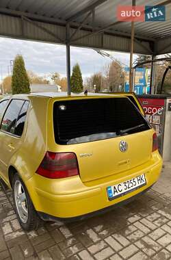 Хэтчбек Volkswagen Golf 1999 в Дубно