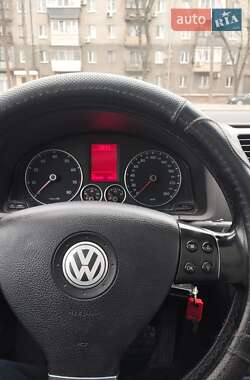 Универсал Volkswagen Golf 2007 в Днепре