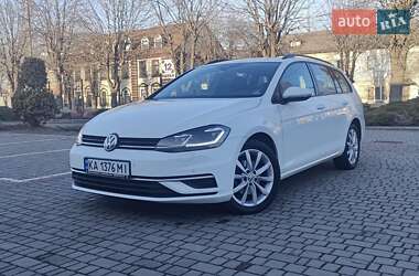 Универсал Volkswagen Golf 2018 в Луцке