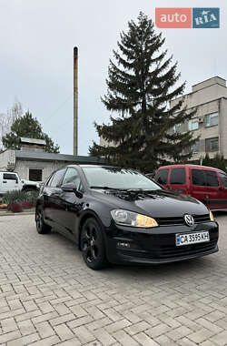 Хэтчбек Volkswagen Golf 2014 в Черкассах