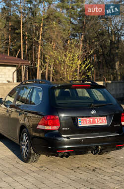 Универсал Volkswagen Golf 2011 в Луцке