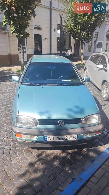 Хэтчбек Volkswagen Golf 1993 в Коломые