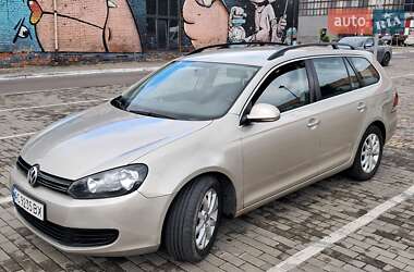 Универсал Volkswagen Golf 2012 в Луцке