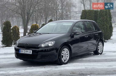 Хэтчбек Volkswagen Golf 2009 в Хмельницком