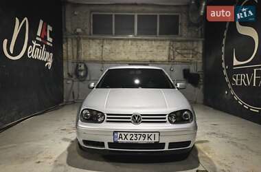 Хэтчбек Volkswagen Golf 2003 в Харькове