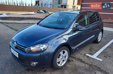 Хетчбек Volkswagen Golf 2010 в Умані