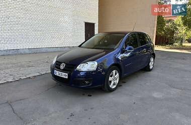 Хэтчбек Volkswagen Golf 2007 в Христиновке