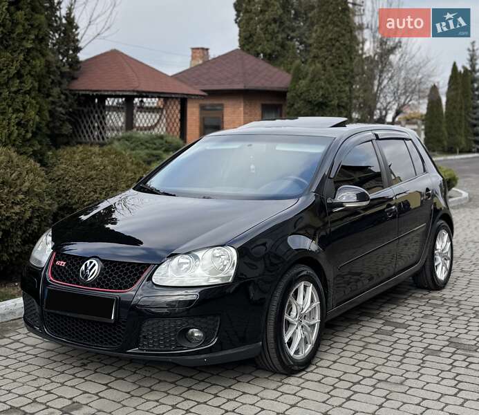 Хэтчбек Volkswagen Golf 2007 в Львове