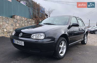 Хэтчбек Volkswagen Golf 1999 в Первомайске