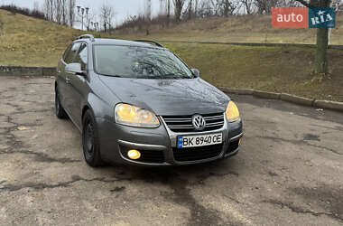 Універсал Volkswagen Golf 2008 в Рівному