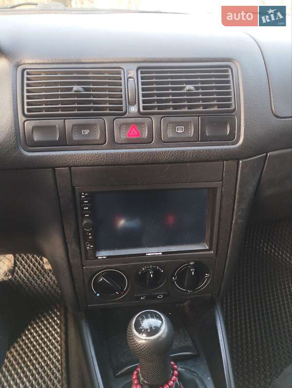 Хетчбек Volkswagen Golf 2000 в Яремчі