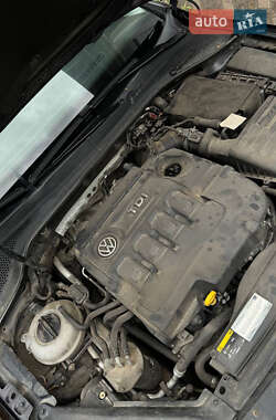 Универсал Volkswagen Golf 2016 в 