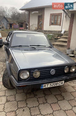 Хетчбек Volkswagen Golf 1986 в Косові