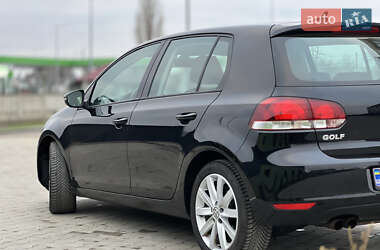 Хэтчбек Volkswagen Golf 2009 в Луцке