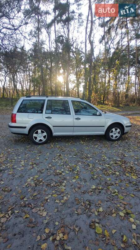 Універсал Volkswagen Golf 1999 в Черкасах