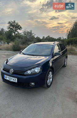 Універсал Volkswagen Golf 2013 в Запоріжжі