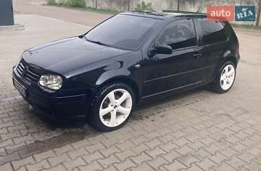 Хетчбек Volkswagen Golf 2001 в Бородянці