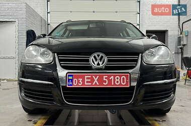 Універсал Volkswagen Golf 2009 в Луцьку