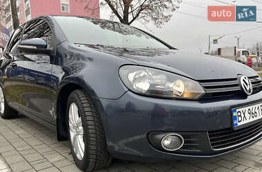 Хетчбек Volkswagen Golf 2009 в Хмельницькому