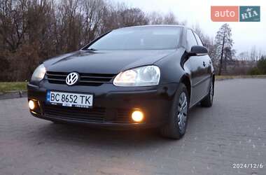 Хетчбек Volkswagen Golf 2009 в Бродах