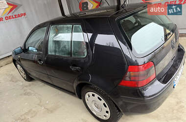 Хетчбек Volkswagen Golf 1998 в Києві