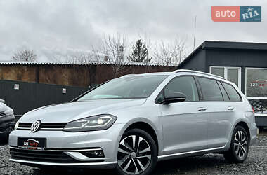 Універсал Volkswagen Golf 2020 в Луцьку