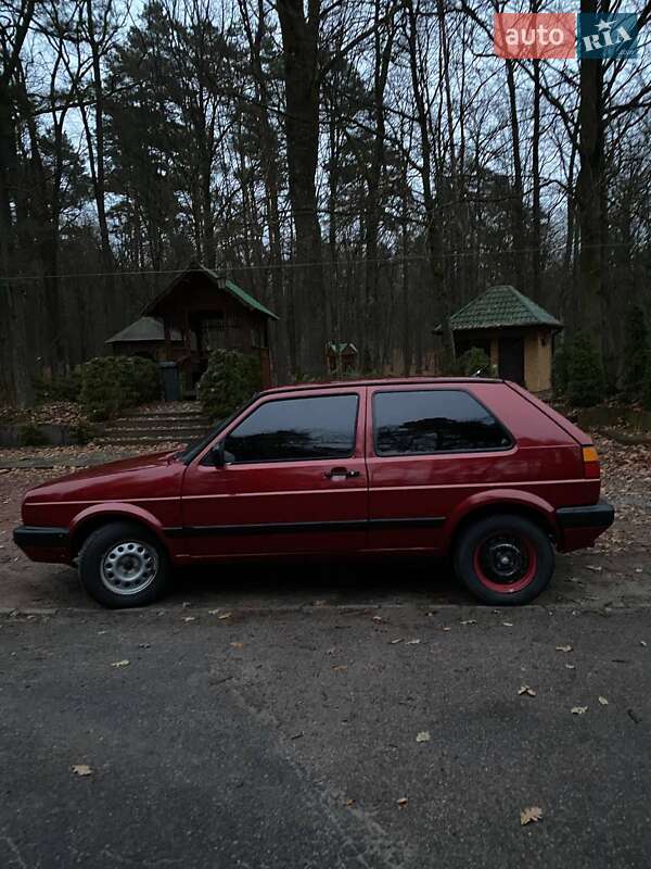 Хэтчбек Volkswagen Golf 1988 в Яворове