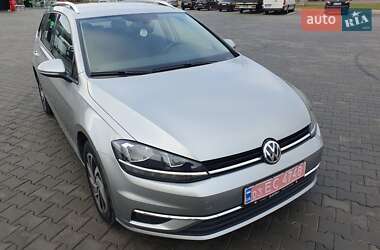 Універсал Volkswagen Golf 2018 в Луцьку