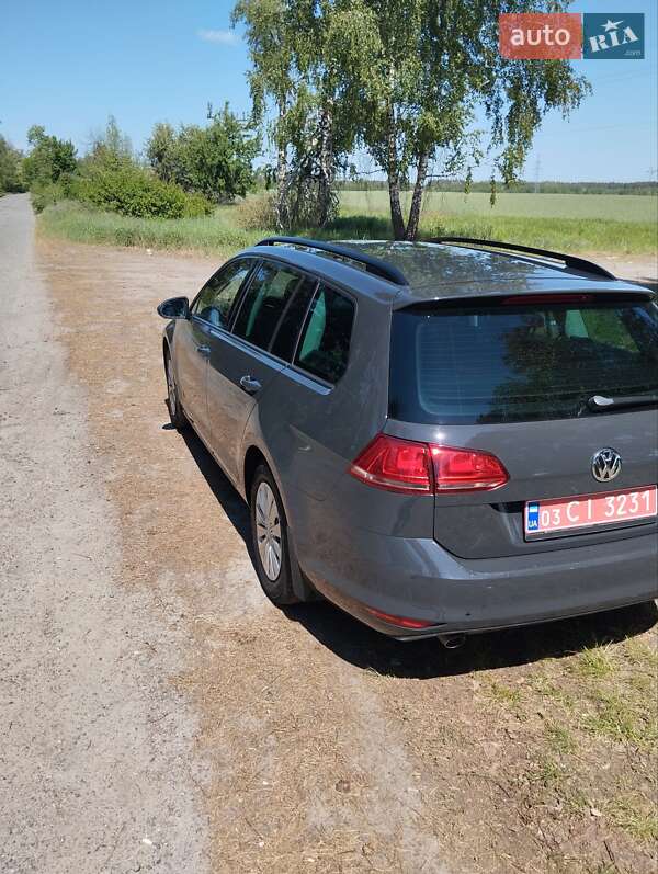 Універсал Volkswagen Golf 2015 в Бучі