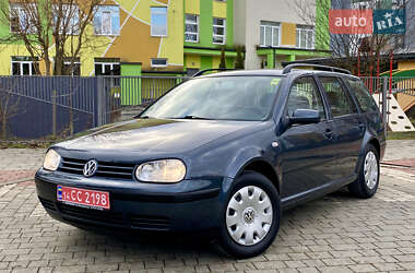 Універсал Volkswagen Golf 2001 в Івано-Франківську