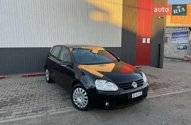 Хетчбек Volkswagen Golf 2007 в Луцьку