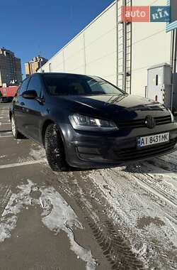 Хэтчбек Volkswagen Golf 2015 в Броварах