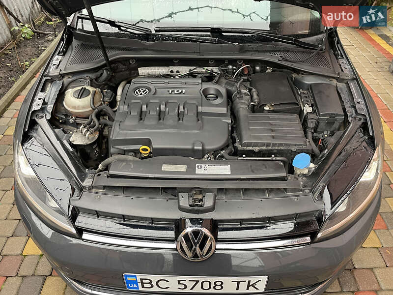 Универсал Volkswagen Golf 2015 в Мукачево