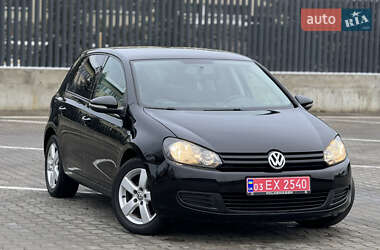 Хетчбек Volkswagen Golf 2009 в Луцьку