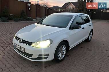 Хетчбек Volkswagen Golf 2013 в Чернівцях