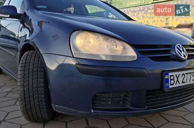 Хетчбек Volkswagen Golf 2005 в Хмельницькому