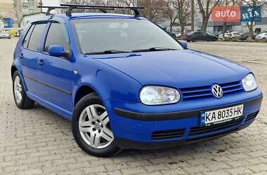 Хетчбек Volkswagen Golf 2001 в Одесі