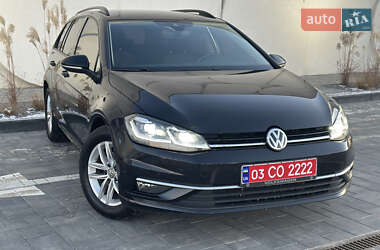 Универсал Volkswagen Golf 2017 в 