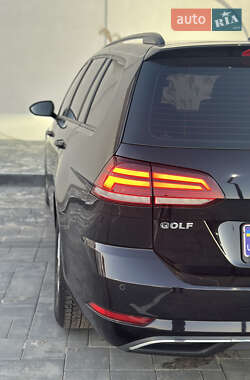 Универсал Volkswagen Golf 2017 в 