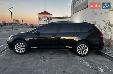 Универсал Volkswagen Golf 2017 в 