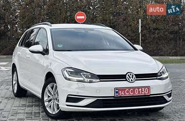 Универсал Volkswagen Golf 2018 в Трускавце