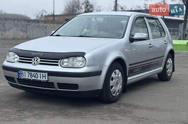 Хетчбек Volkswagen Golf 2001 в Лубнах