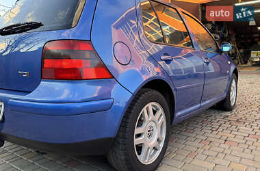 Хетчбек Volkswagen Golf 1999 в Луцьку