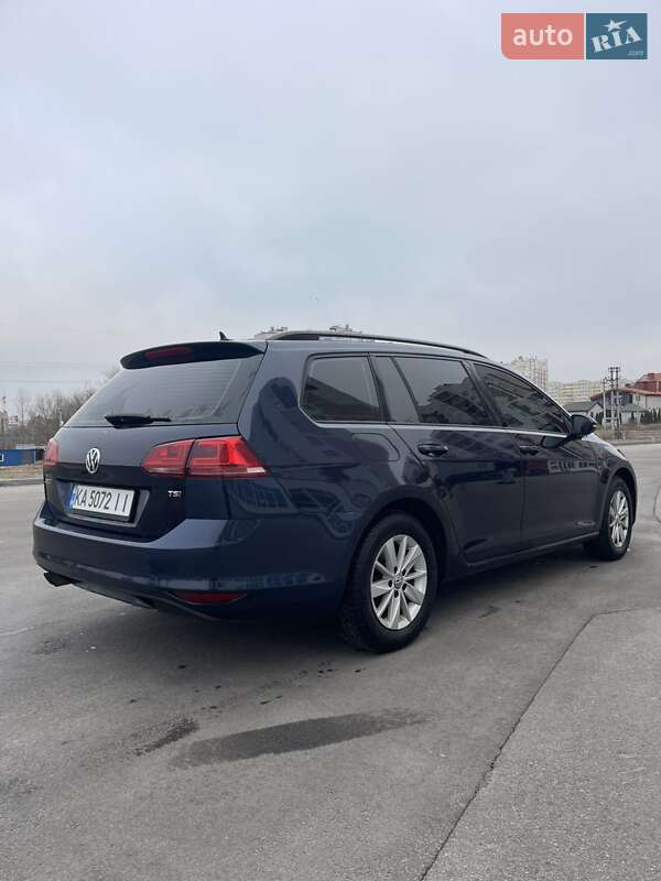 Універсал Volkswagen Golf 2015 в Києві