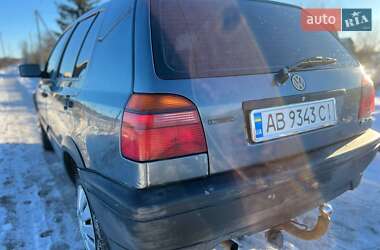 Хетчбек Volkswagen Golf 1995 в Вінниці