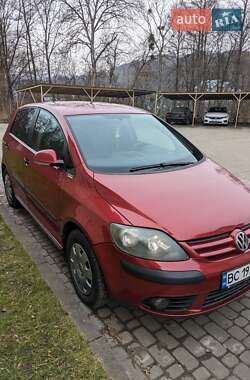 Хетчбек Volkswagen Golf 2006 в Львові