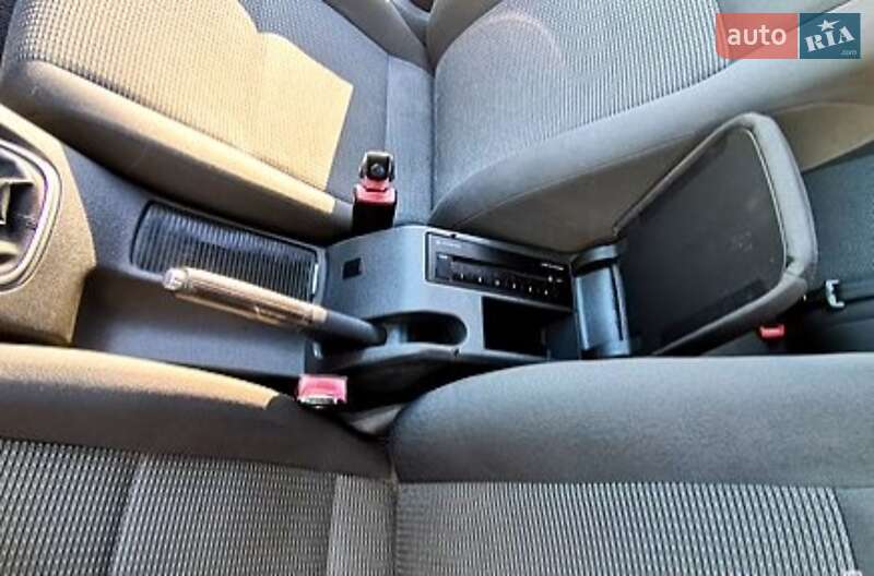 Универсал Volkswagen Golf 2008 в Кременчуге